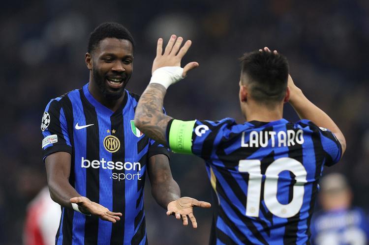 华体会官方网站-意甲第一轮最佳阵容:劳塔罗&图拉姆领衔锋线 科莫两将入选