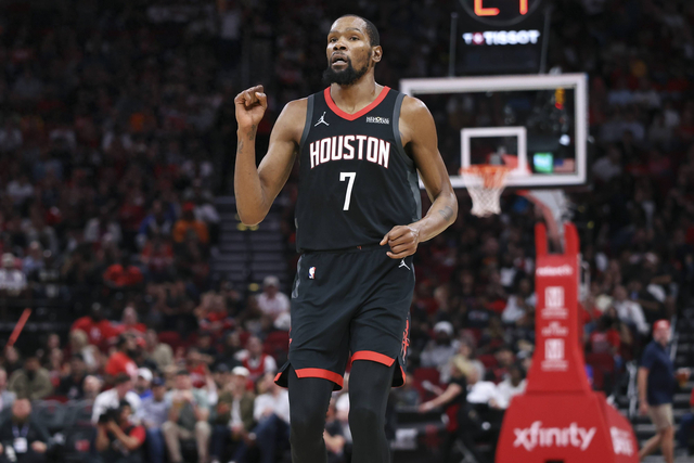 华体会体育-杜兰特37岁了，他还有机会打破马龙36928的得分纪录吗？|凯文·杜兰特|大前锋|麦迪|nba|赛季_新浪体育_新浪新闻